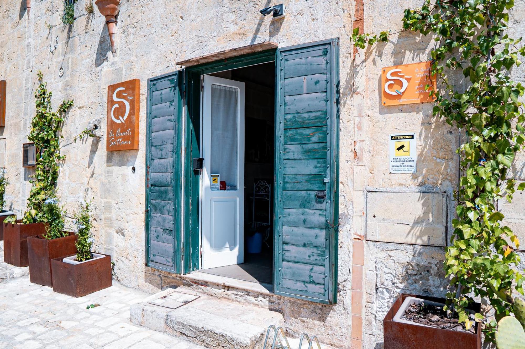 Hotel Ai Quarti Sottani Matera Exterior foto
